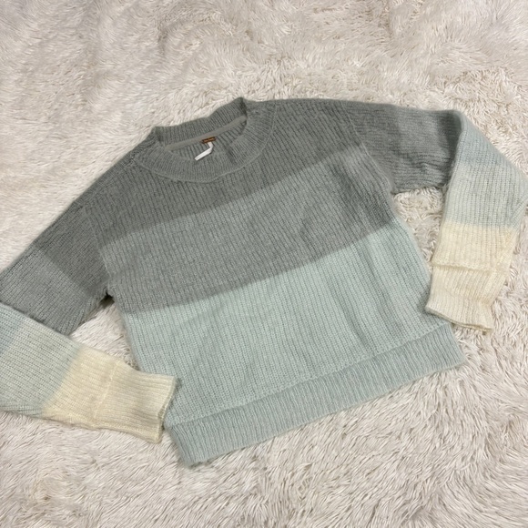 FREE PEOPLE AUTUMN SKY colorblock wool blend PULLOVER woman’s size XS - Picture 2 of 9